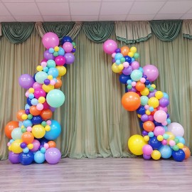 Арка з різнокаліберних кульок Multicolor